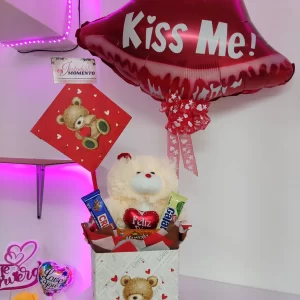Arreglo de Globos y Dulces IN-011